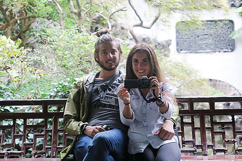 Laura et Zim dans le Yu Garden