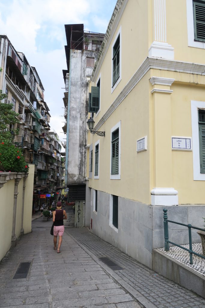 Zim dans les rues de Macao